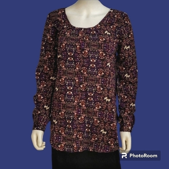 3/$30 CATO Purple Elephant Floral Oversized Long Sleeve Hi-low Scoop Neck Tunic - Picture 1 of 10